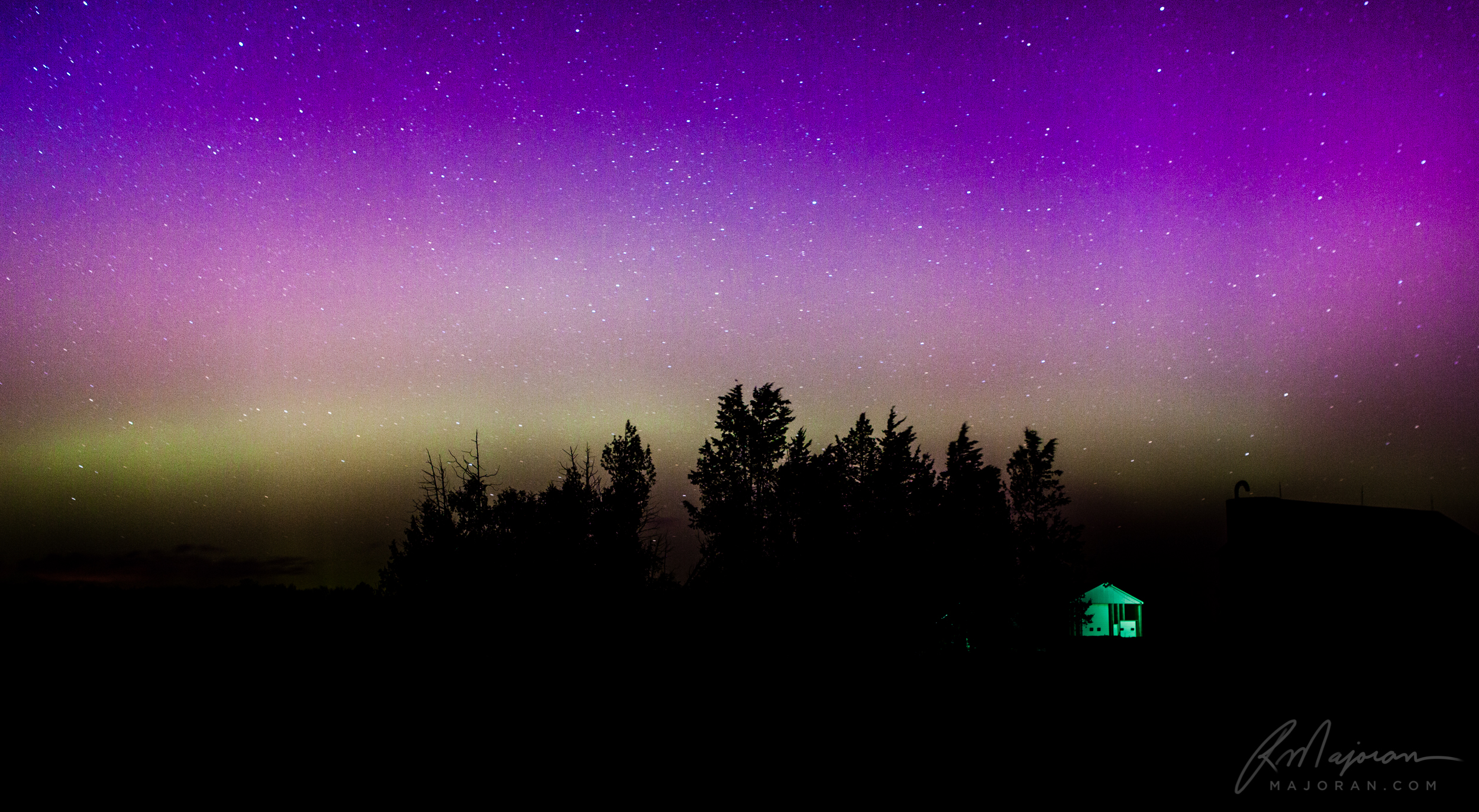 Ray Majoran - Aurora Borealis (Northern Lights) Photo